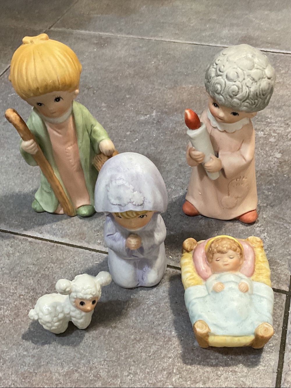 Homco Pastel Nativity Figurine Set from 1980